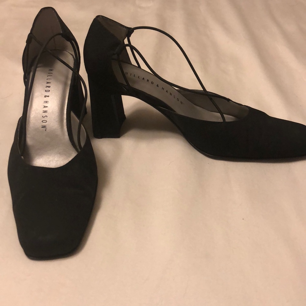 Dress shoe